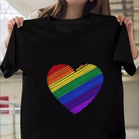 Pride LGBT heart ❤️ T-shirt, multiple sizes & and colors available - Picture 2 of 4